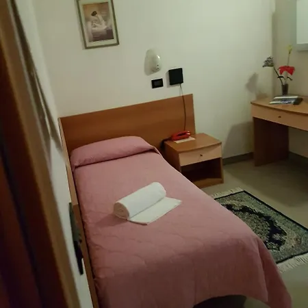 Marcella 3*