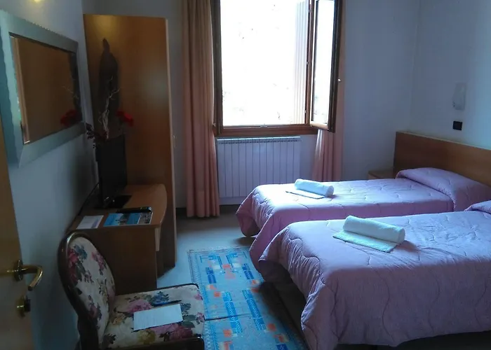 Marcella 3*